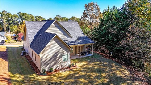 160 Levi SW Street, Calhoun, GA 30701