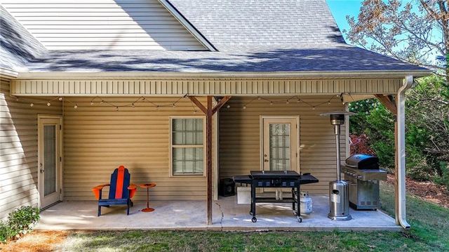 160 Levi SW Street, Calhoun, GA 30701