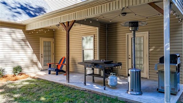 160 Levi SW Street, Calhoun, GA 30701