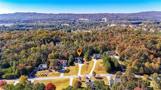 160 Levi SW Street, Calhoun, GA 30701