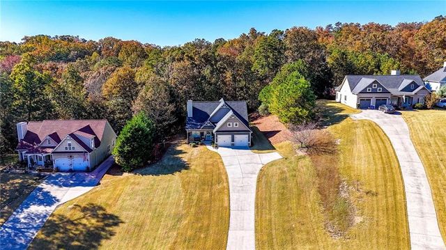 160 Levi SW Street, Calhoun, GA 30701