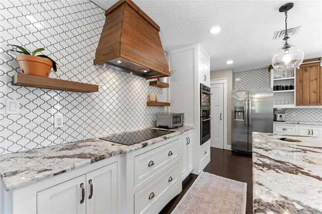 2515 49TH STREET, Sarasota, FL 34234
