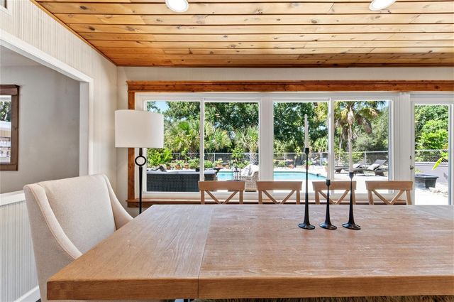 2515 49TH STREET, Sarasota, FL 34234