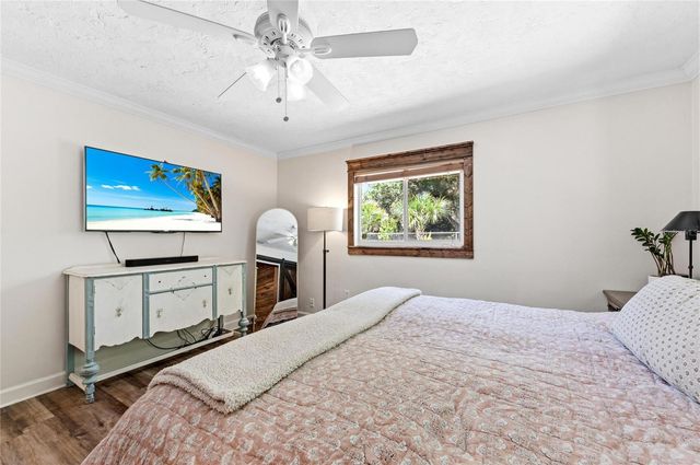 2515 49TH STREET, Sarasota, FL 34234