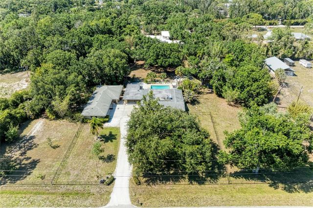 2515 49TH STREET, Sarasota, FL 34234