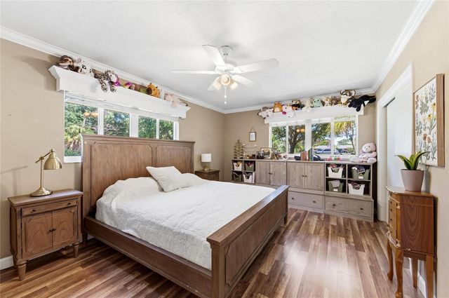 2515 49TH STREET, Sarasota, FL 34234