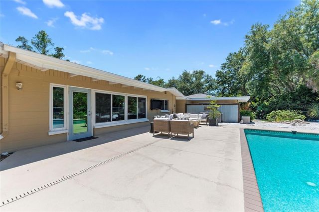 2515 49TH STREET, Sarasota, FL 34234