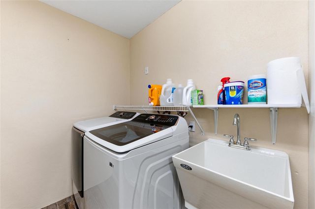 2515 49TH STREET, Sarasota, FL 34234