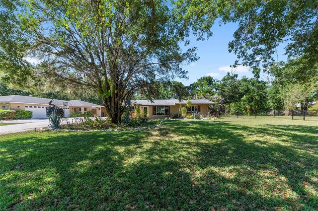 2515 49TH STREET, Sarasota, FL 34234