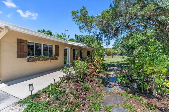 2515 49TH STREET, Sarasota, FL 34234