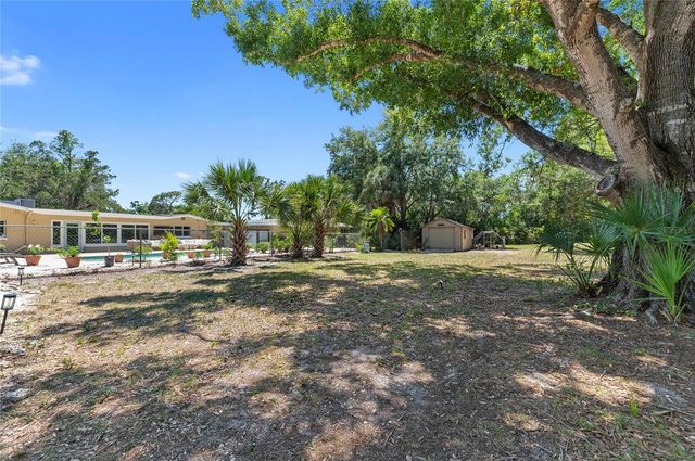 2515 49TH STREET, Sarasota, FL 34234