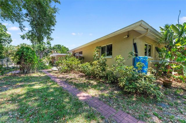 2515 49TH STREET, Sarasota, FL 34234