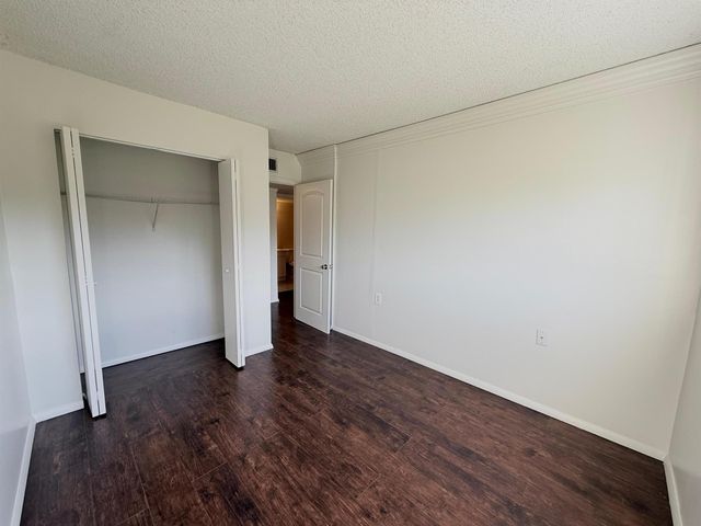 1127 Lake Terry Drive J, West Palm Beach, FL 33411