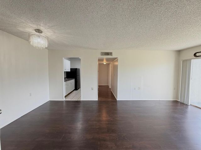 1127 Lake Terry Drive J, West Palm Beach, FL 33411