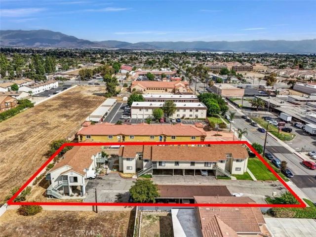 8582 Tamarind, Fontana, CA 92335