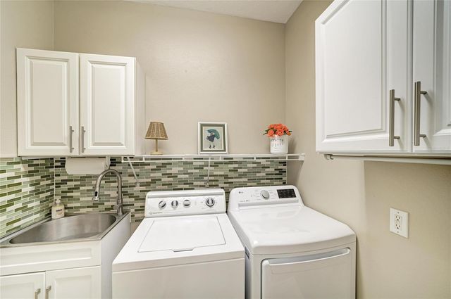 1401 PINYON PINE DRIVE, Sarasota, FL 34240