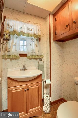 204 S MARKET ST, Liverpool, PA 17045