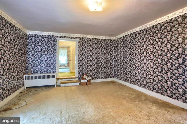 204 S MARKET ST, Liverpool, PA 17045