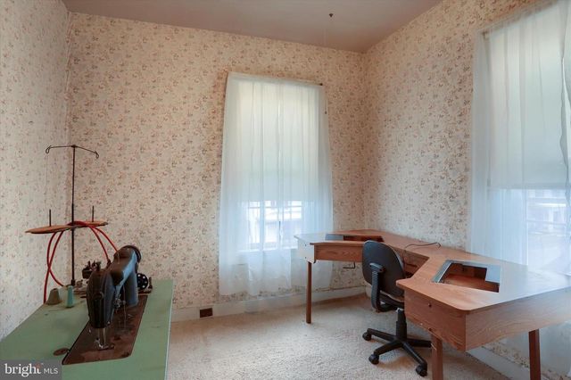 204 S MARKET ST, Liverpool, PA 17045