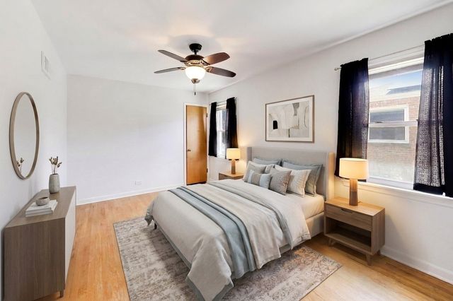 6040 N Niagara Avenue, Chicago, IL 60631