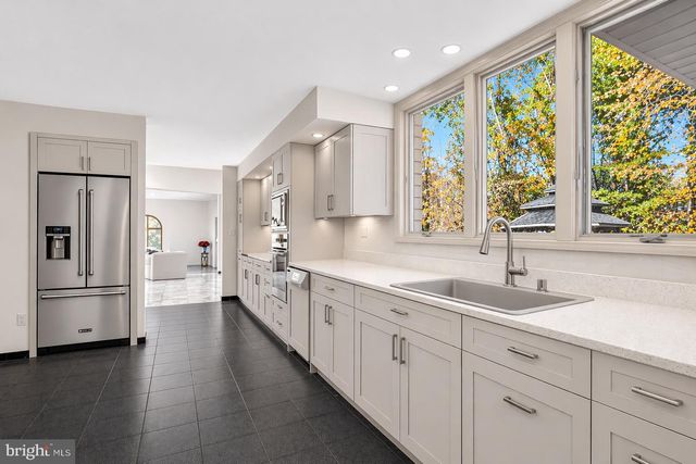 16 BENEDEK RD, Princeton, NJ 08540