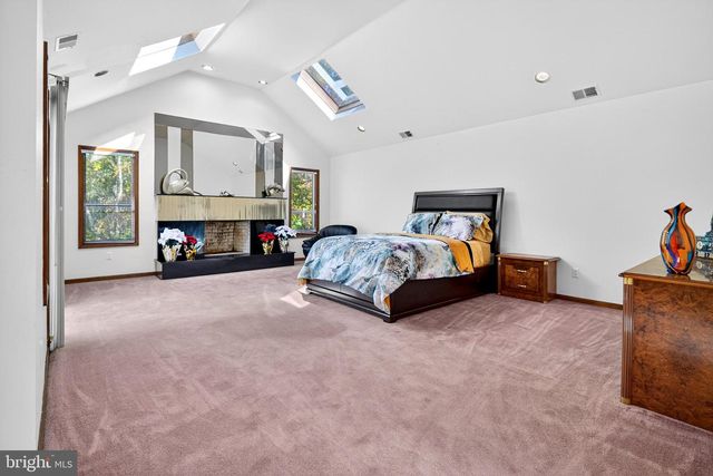 16 BENEDEK RD, Princeton, NJ 08540