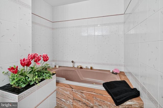 16 BENEDEK RD, Princeton, NJ 08540