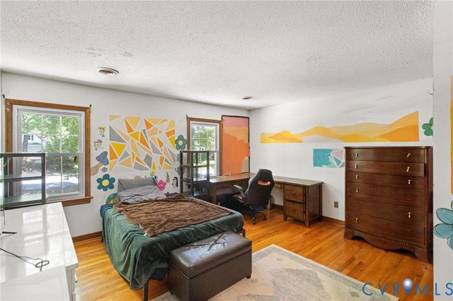 3301 Wood Dale Rd, Chester, VA 23831