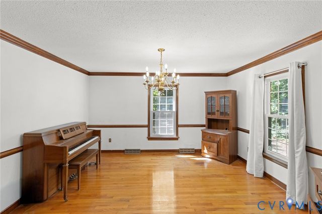 3301 Wood Dale Rd, Chester, VA 23831
