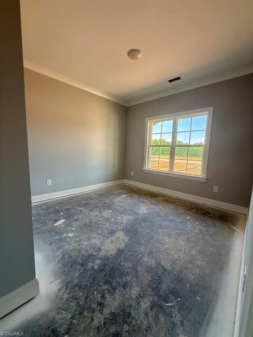 377 Enclave Drive, Clemmons, NC 27012