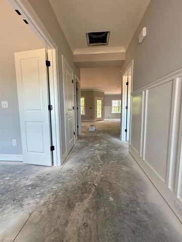 377 Enclave Drive, Clemmons, NC 27012