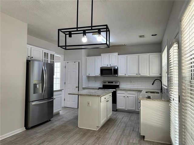 3535 Ridgefair Drive, Cumming, GA 30040