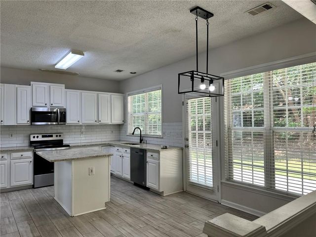 3535 Ridgefair Drive, Cumming, GA 30040