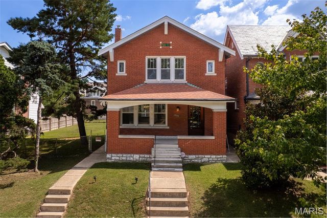 6608 Oakland Avenue, St Louis, MO 63139