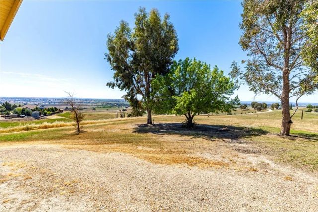 1876 Rancho Lomas Way, San Miguel, CA 93451