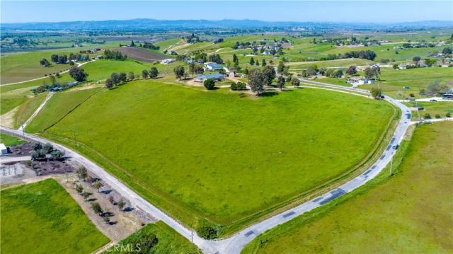 1876 Rancho Lomas Way, San Miguel, CA 93451