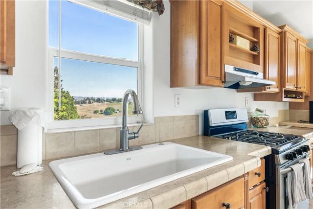 1876 Rancho Lomas Way, San Miguel, CA 93451