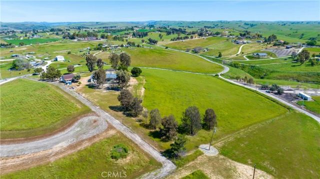 1876 Rancho Lomas Way, San Miguel, CA 93451