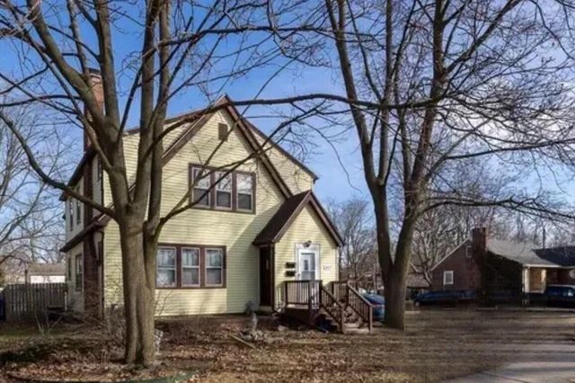 147 Draper Avenue, Waterford, MI 48328