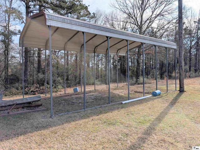 163 L E PHILLIPS ROAD, Eros, LA 71238