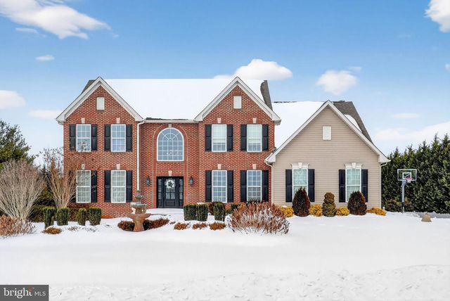 106 COVENTRY LN, Swedesboro, NJ 08085