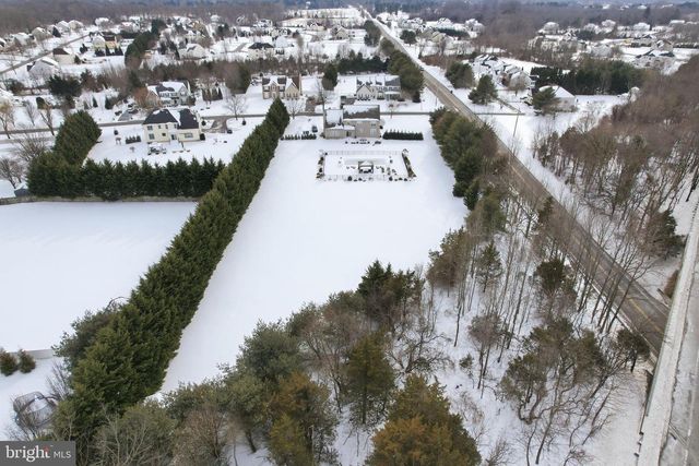 106 COVENTRY LN, Swedesboro, NJ 08085