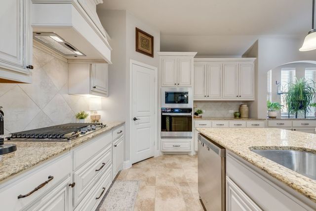 1037 Canterbury Lane, Forney, TX 75126