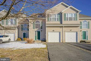 10 FAWN CT, Lumberton, NJ 08048