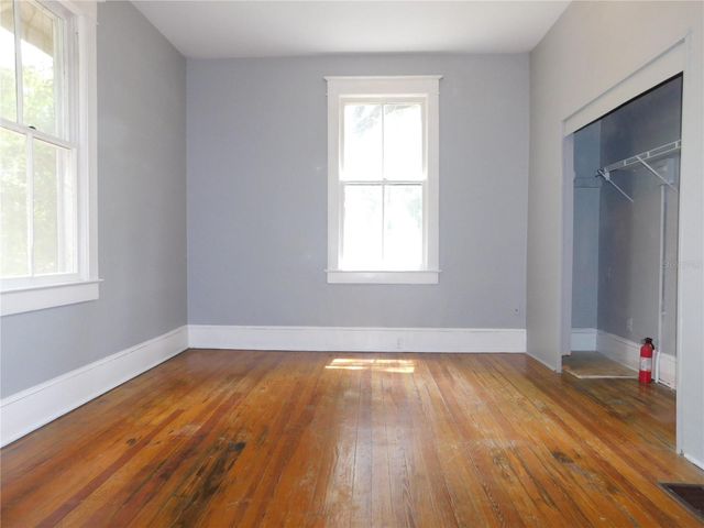 541 NE 11TH STREET, Gainesville, FL 32601