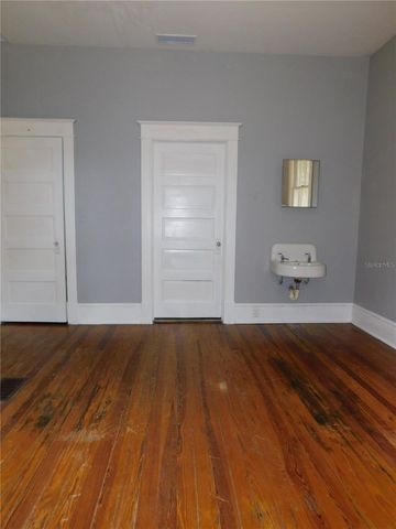 541 NE 11TH STREET, Gainesville, FL 32601