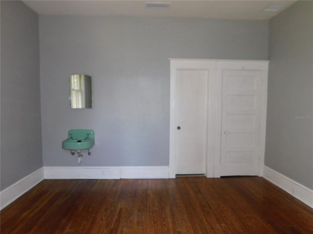 541 NE 11TH STREET, Gainesville, FL 32601