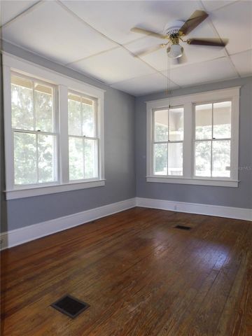 541 NE 11TH STREET, Gainesville, FL 32601