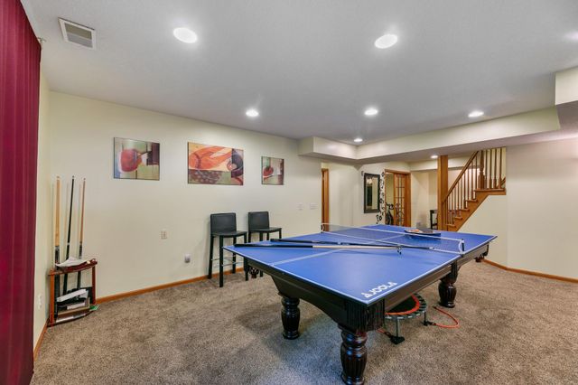 10725 55th Ave N, Plymouth, MN 55442