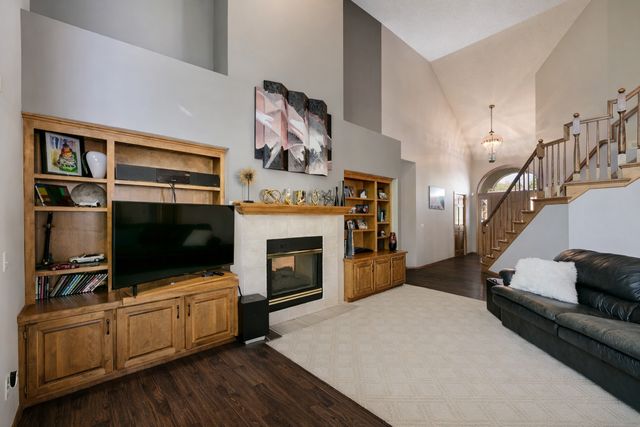 10725 55th Ave N, Plymouth, MN 55442